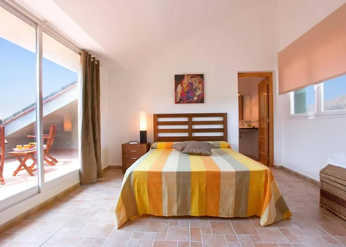 Villa Tia Elanor By